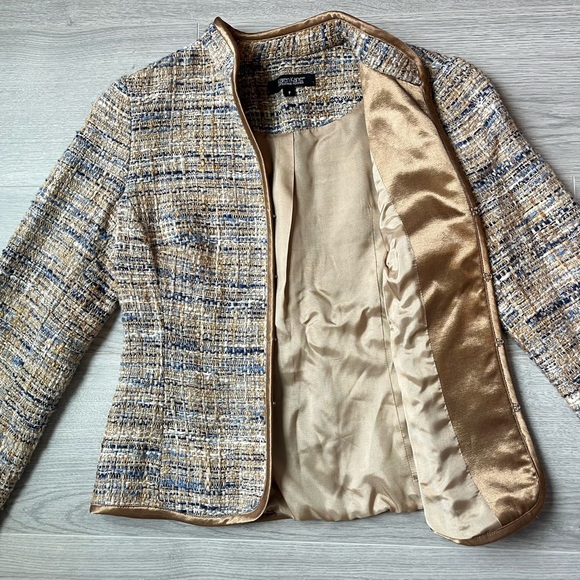 Karen Kane Petite Tweed Blazer in Tan and Blue with Notched Lapels Small EUC - Picture 3 of 7